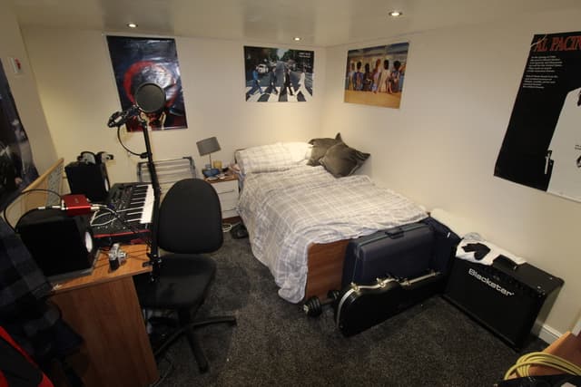 4 Ashwood Terrace, Leeds - Image 6