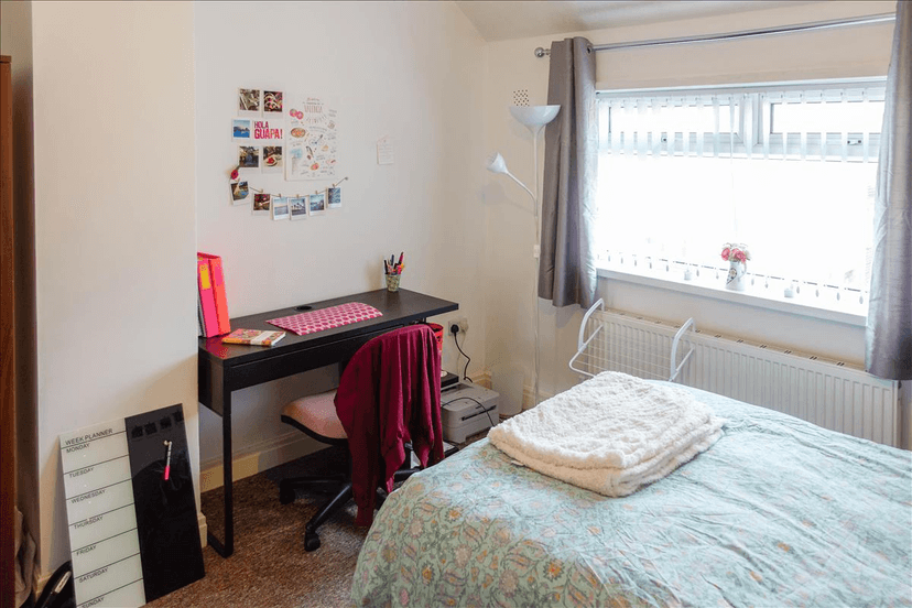 Walmsley Road, Leeds - Image 15