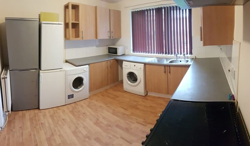 Egerton Road - Image 1