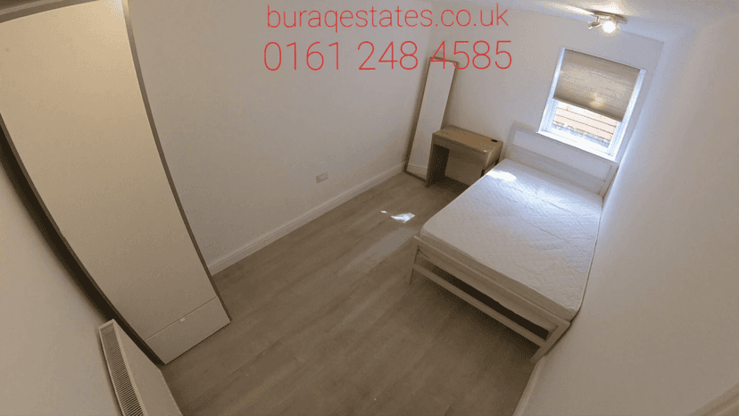 Parrswood Road - Image 4