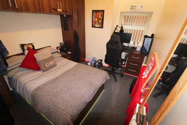 236 Kirkstall Lane, Leeds - Image 2