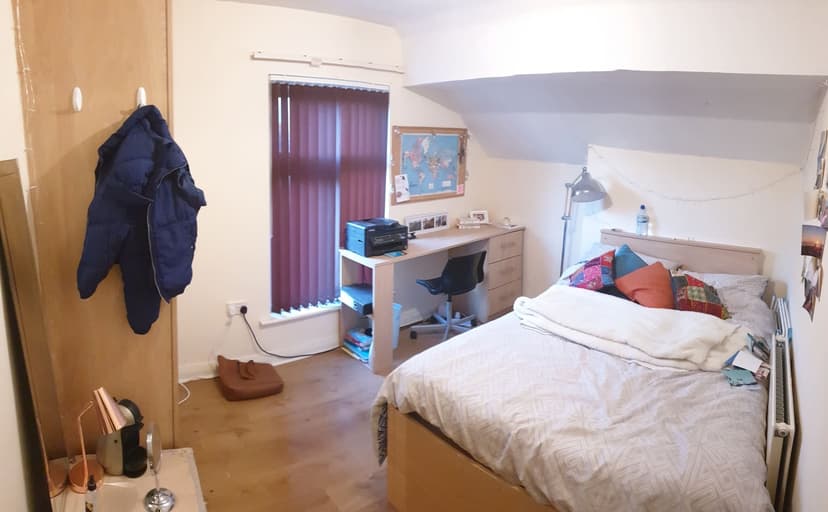 Egerton Road - Image 1