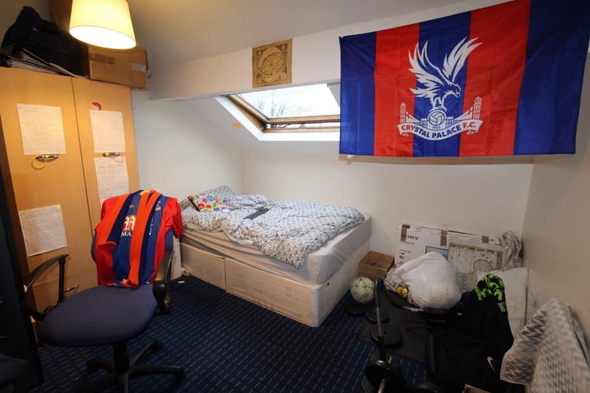 64 CARDIGAN ROAD  - Image 6