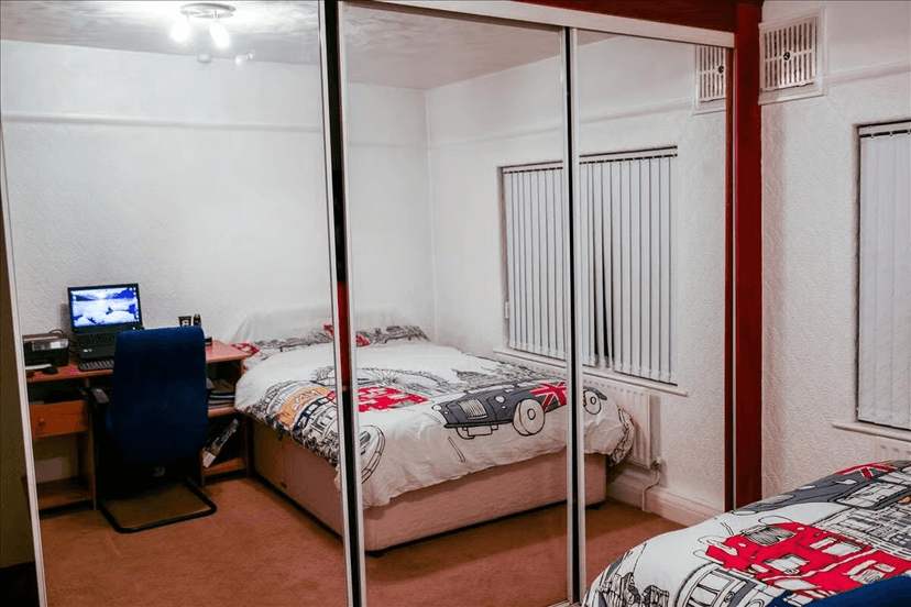 Derwentwater Terrace, Leeds - Image 19