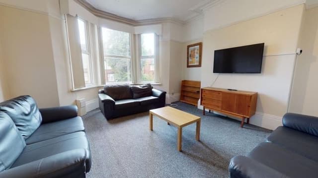 62 CARDIGAN ROAD  - Image 9