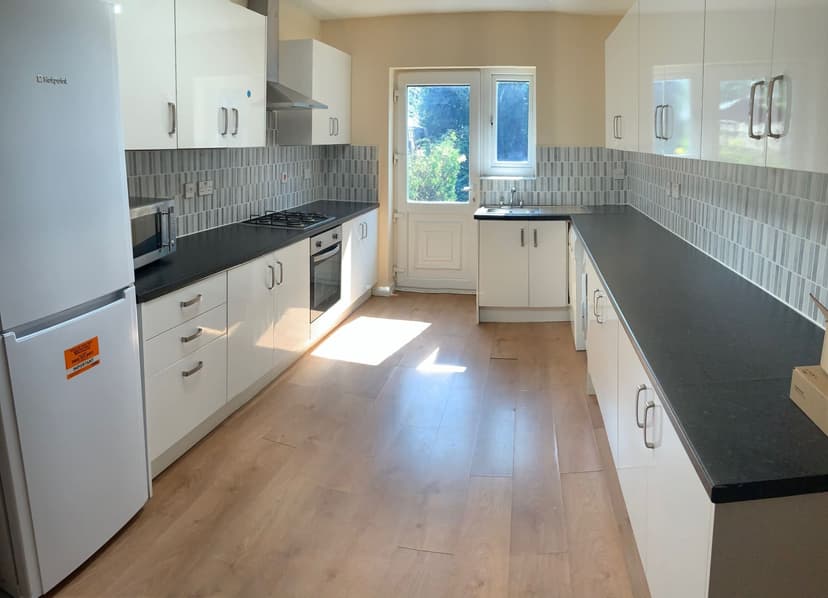 parsonage Road - Image 1