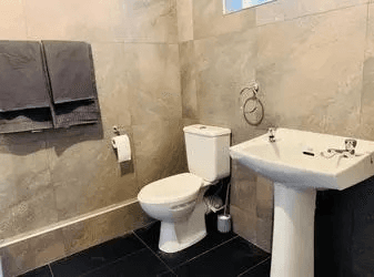  Beverly Road, Manchester - Image 6