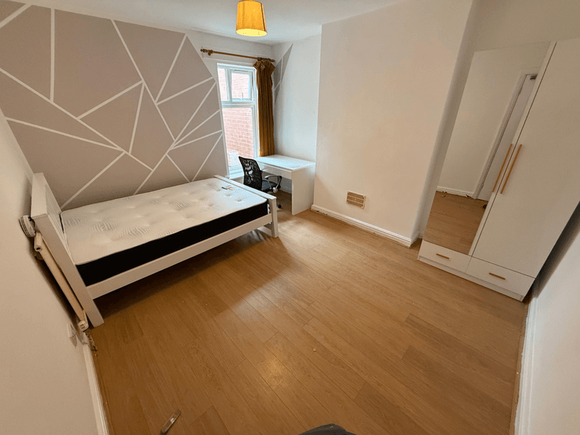 131 Harrington Drive, Nottingham - Image 10