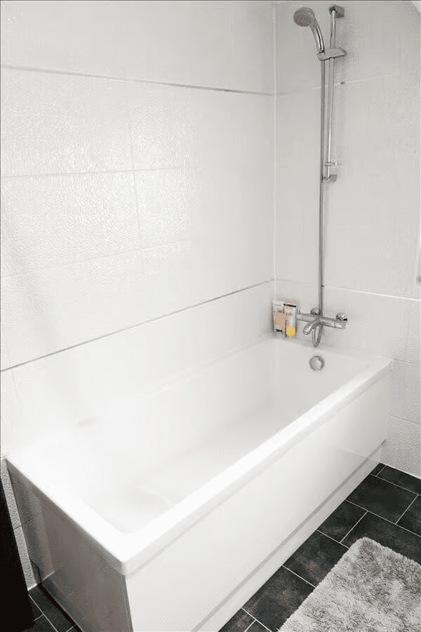 Mayville Road, Leeds - Image 21