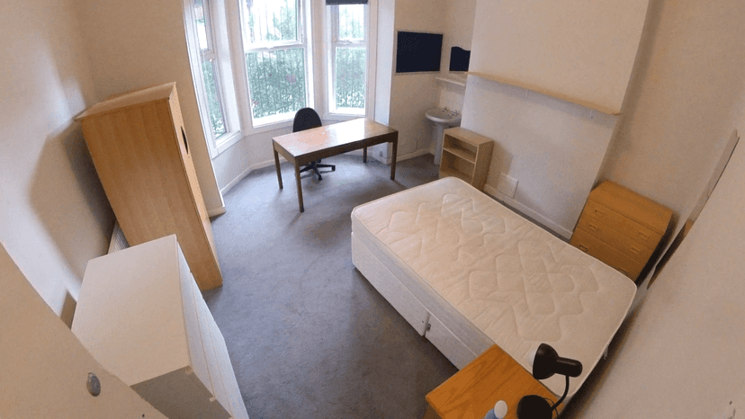 Victoria Road - Image 4