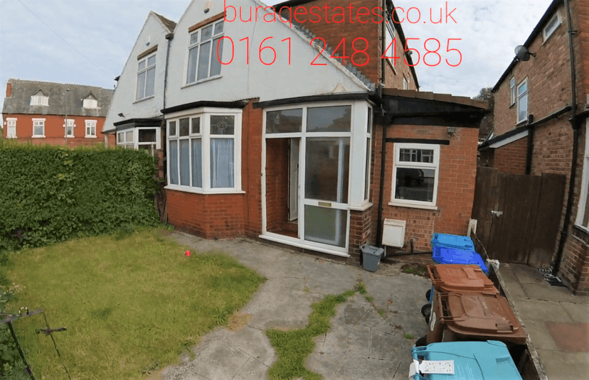 Leeshall Crescent - Image 1