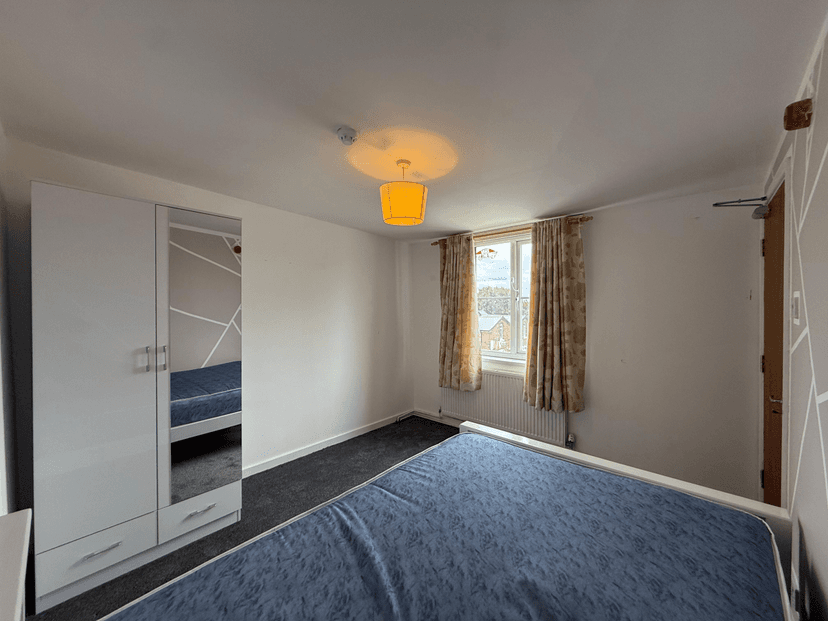 160 Harlaxton Drive, Nottingham - Image 9