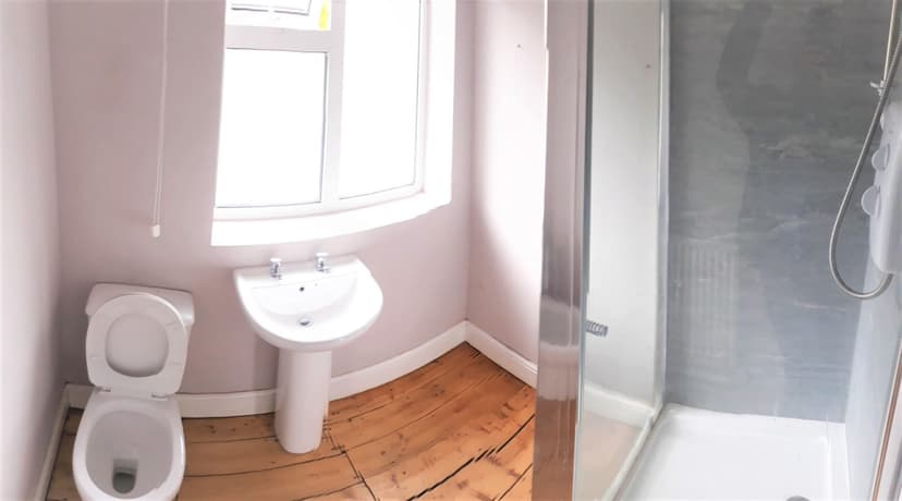 Kingswood Road - Image 8