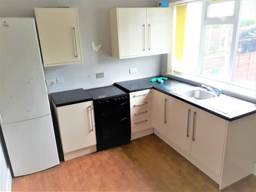 Kingswood Road - Image 2