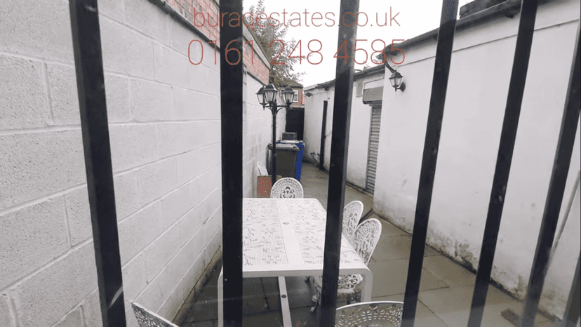 Mauldeth Road West - Image 10