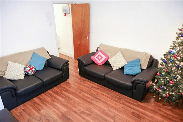 Mayville Road, Leeds - Image 8