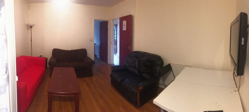 Clifton Avenue - Image 2