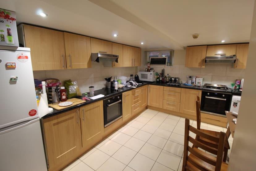 ST MICHAEL VILLAS  - Image 10