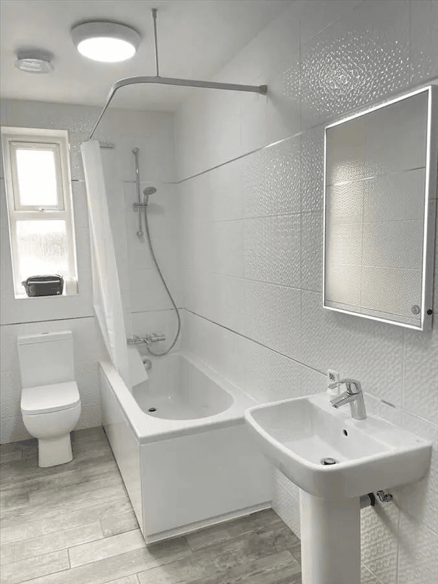 Derwentwater Grove, Leeds - Image 8