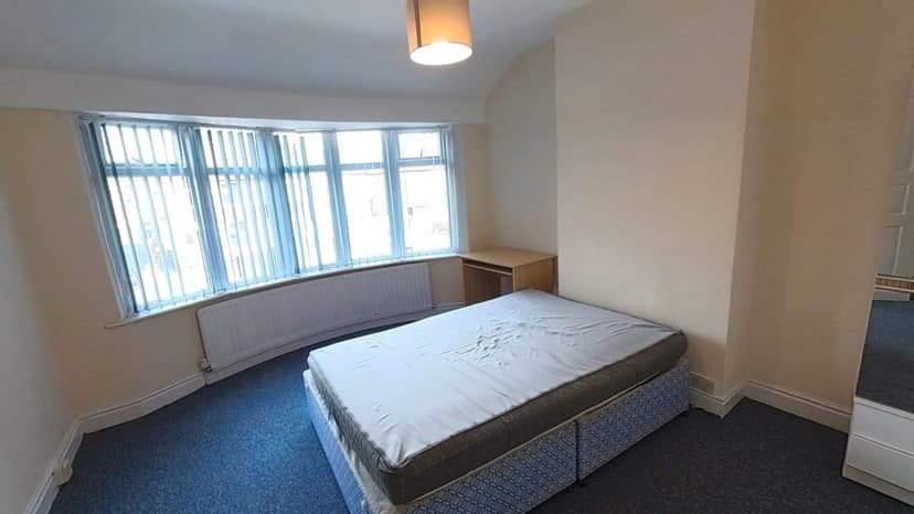 Fairholme Road - Image 2