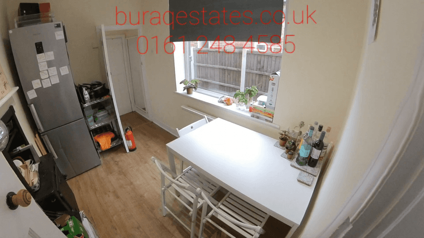 leeshall Crescent - Image 2