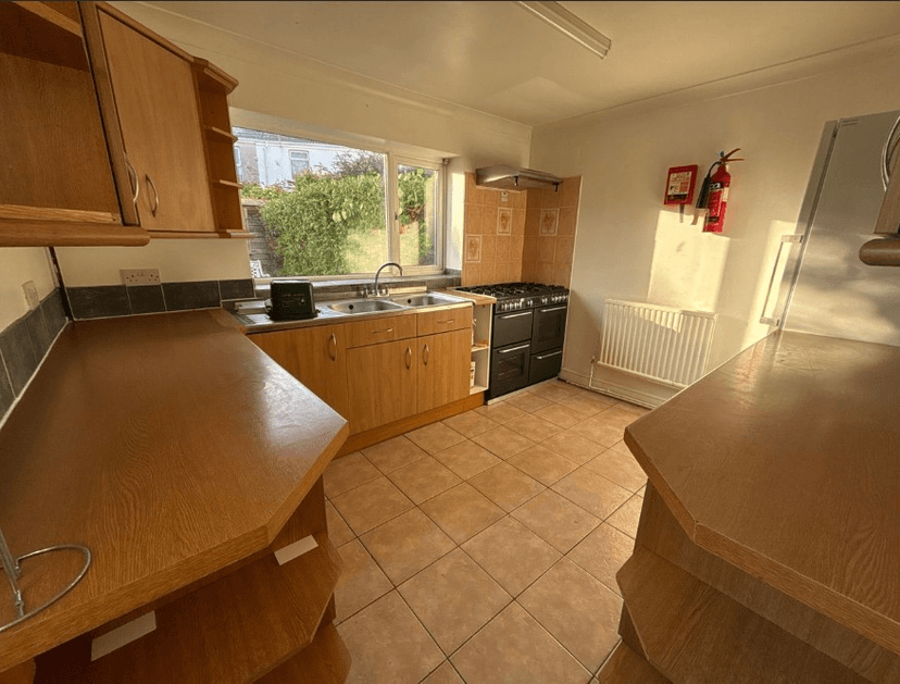 32 Saint Alban's Road, Brynmill, Swansea - Image 3