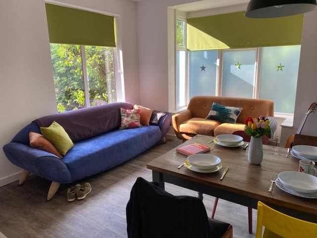 126 Bournbrook Road - Image 1