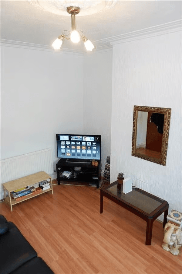 Beechwood Terrace, Leeds - Image 19