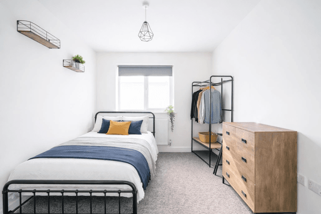 Conygre Grove, Filton, Bristol - Image 4