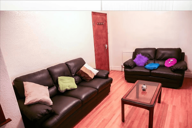 Beechwood Terrace, Leeds - Image 18