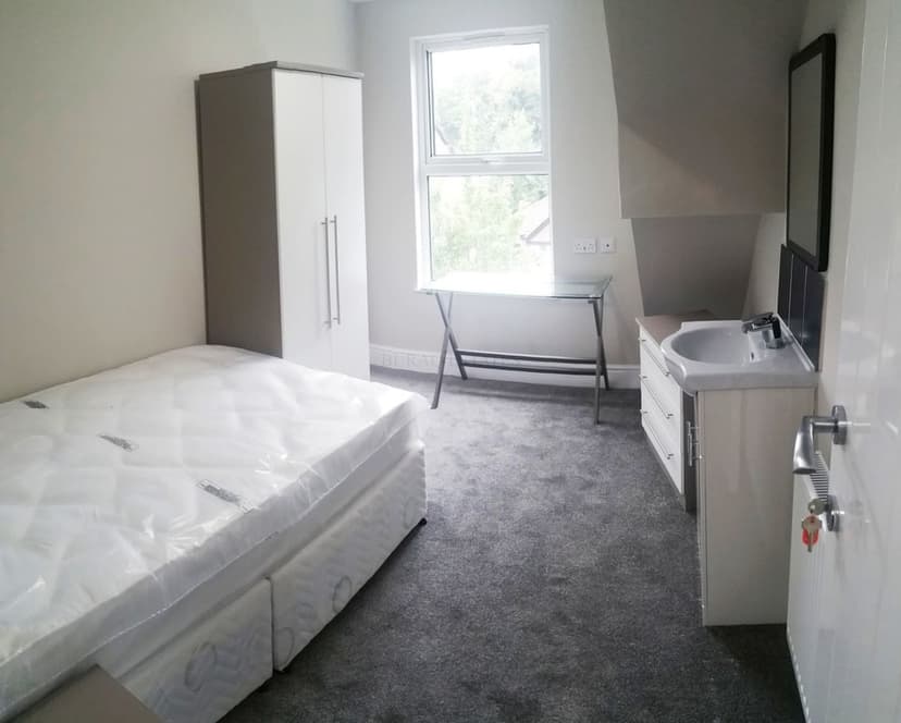 Amherst Road - Image 5