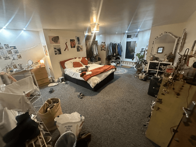 8 BEDROOM BIG PROPERTY  - Image 5