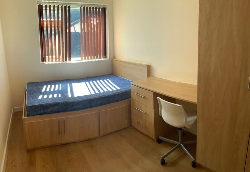 parsonage Road - Image 4