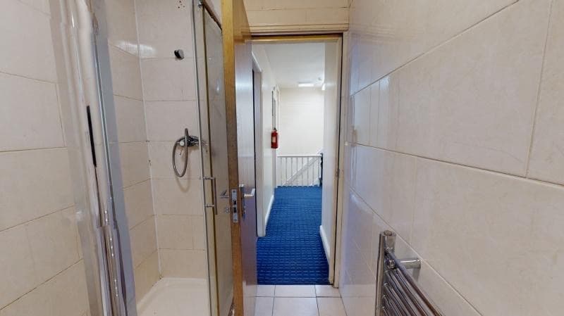 62 CARDIGAN ROAD  - Image 11