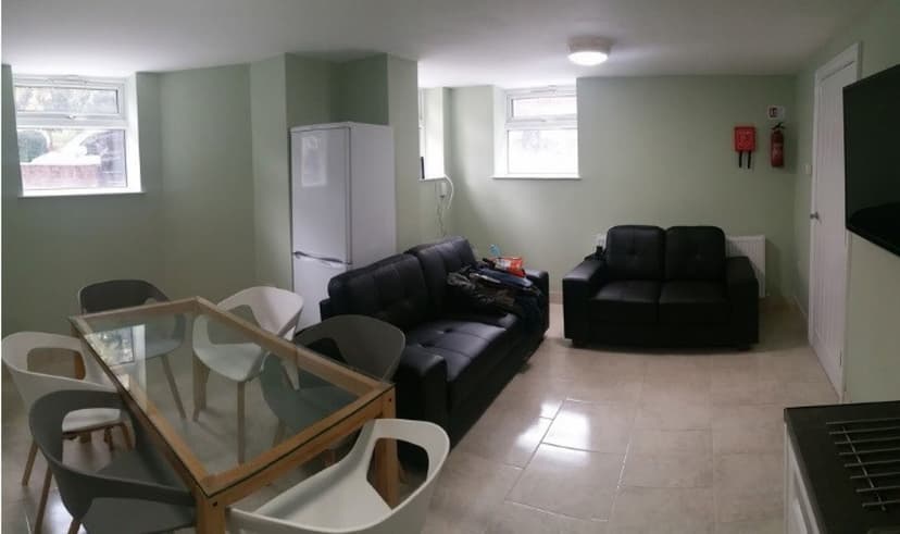 Amherst Road - Image 3