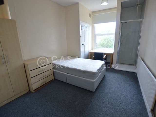 68 CARDIGAN ROAD  - Image 7