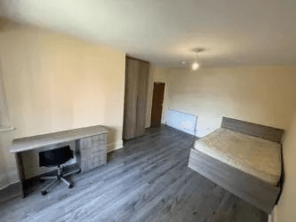  Lees Hall Crescent, Manchester - Image 4