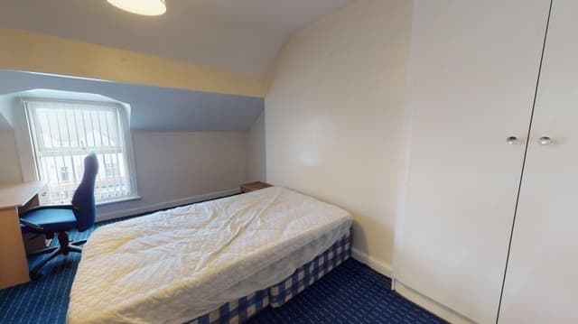 62 CARDIGAN ROAD  - Image 5