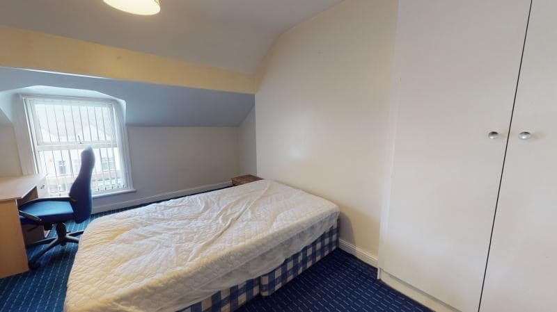 62 CARDIGAN ROAD  - Image 5