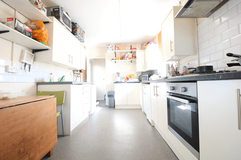 Robert Street, Cathays, Cardiff - Image 2