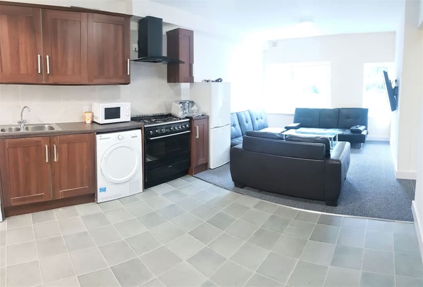 Egerton Road - Image 2