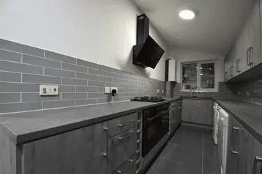  Wynnstay Grove, Manchester - Image 4