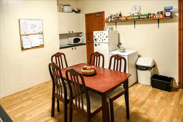 Beechwood Terrace, Leeds - Image 16