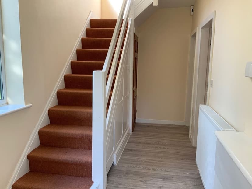 Leeshall crescent - Image 7