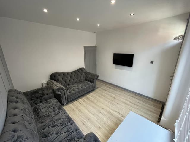 Meadow View - Image 2