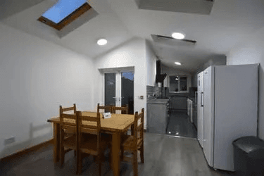  Wynnstay Grove, Manchester - Image 1