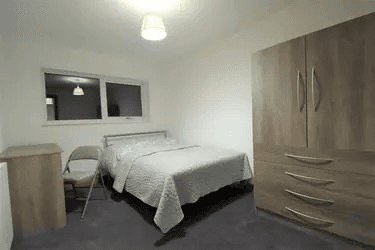  Wynnstay Grove, Manchester - Image 3