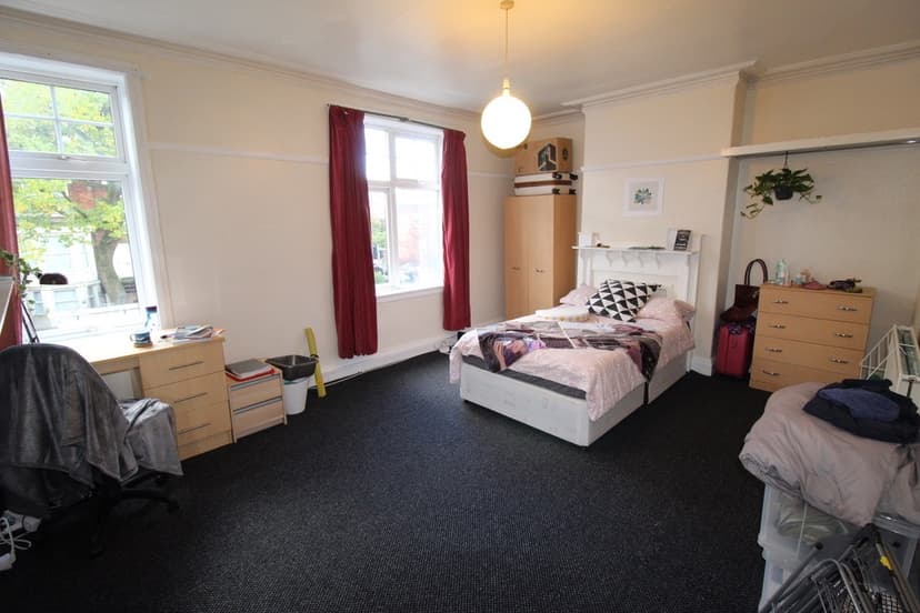 8 ST MICHAEL VILLAS  - Image 6