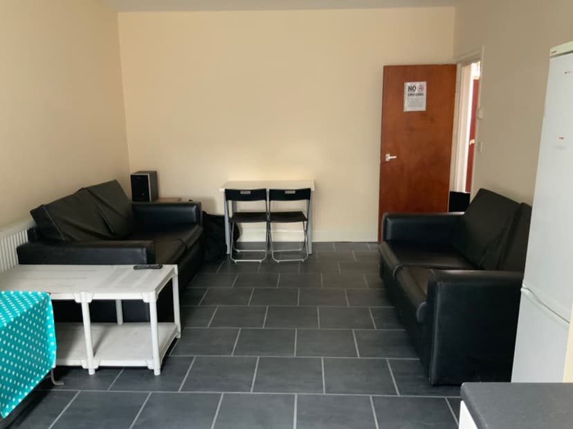 Egerton Road - Image 3