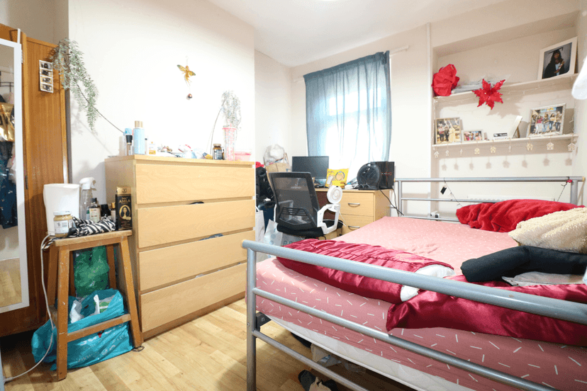 Robert Street, Cathays, Cardiff - Image 8